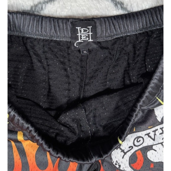 ED HARDY Love Kills Slowly Fire Skull Tattoo Mesh Shorts Black Mens XL *NEW* $65 - Picture 3 of 6